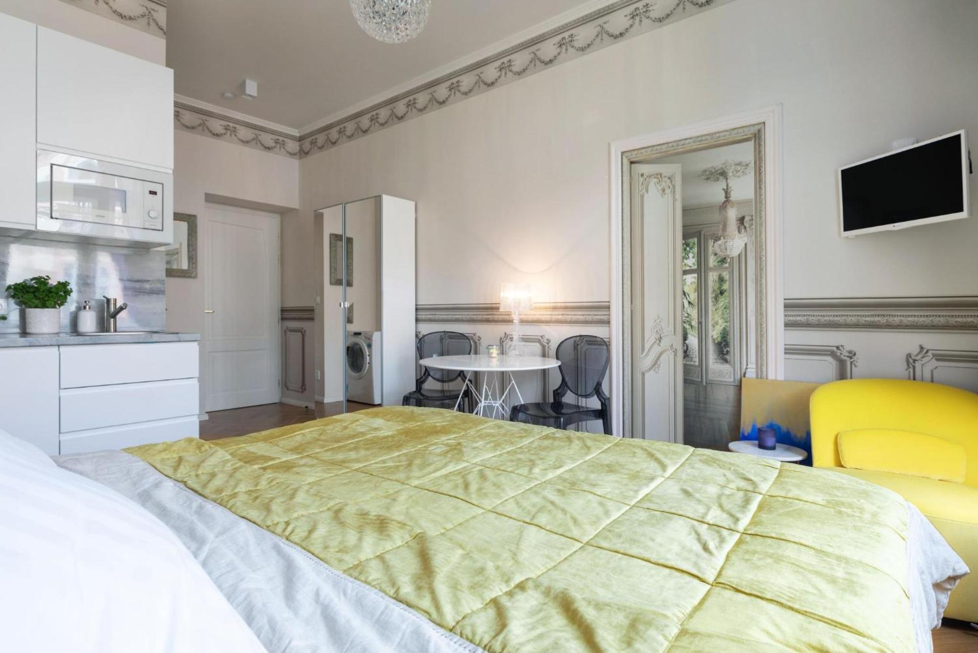 Prague Days - Sunny Riverside Apartments With Terraces Εξωτερικό φωτογραφία