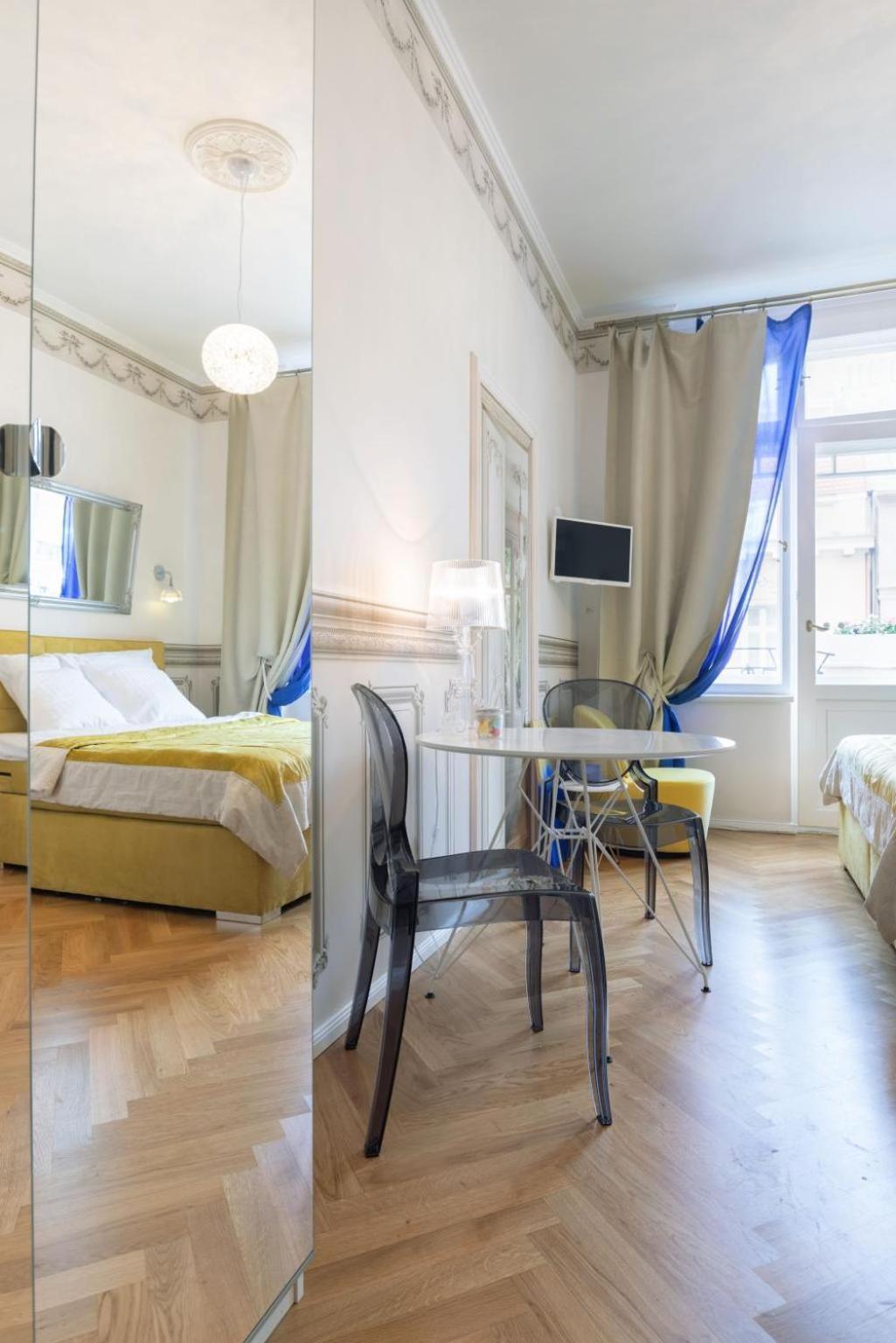 Prague Days - Sunny Riverside Apartments With Terraces Εξωτερικό φωτογραφία